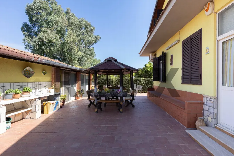 Villa in vendita a Catania - foto 1