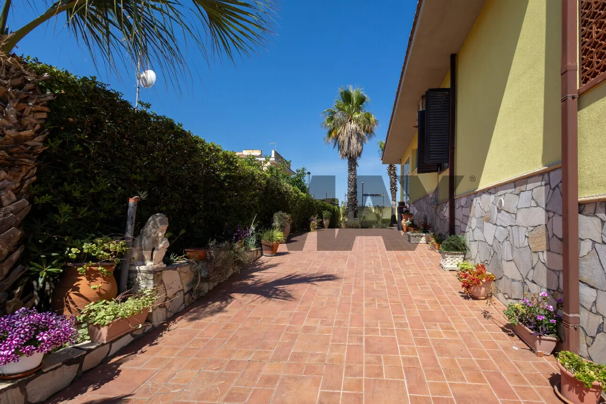 Villa in vendita a Catania - foto 4