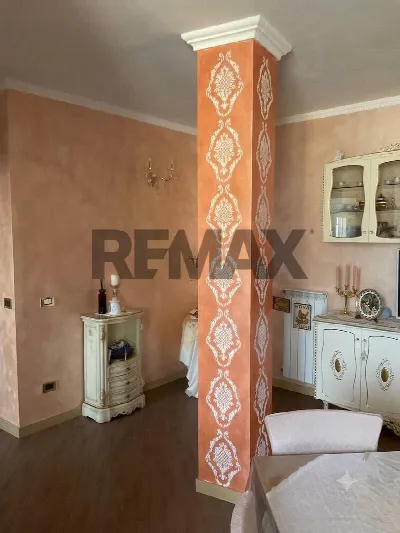 Casa Indipendente in vendita a Carugo - foto 3