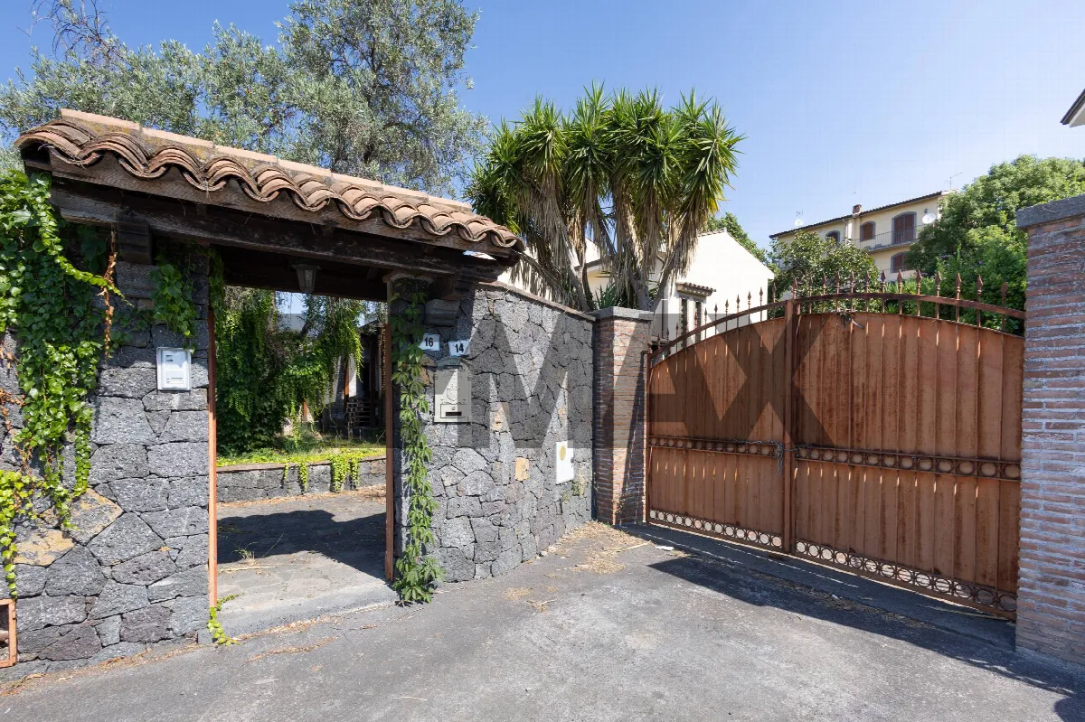 Villa in vendita a Trecastagni - foto 2