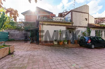Villa in vendita a Gravina di Catania - foto 5