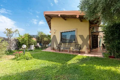 Villa in vendita a Mascalucia - foto 2