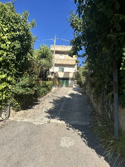 Casa Indipendente in vendita a Caltanisset... - foto 1
