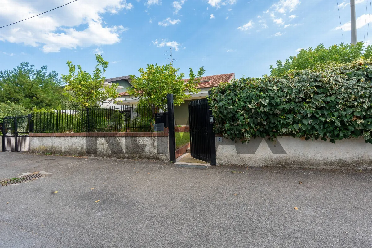Villa in vendita a Sant'Agata li Battiati - foto 3