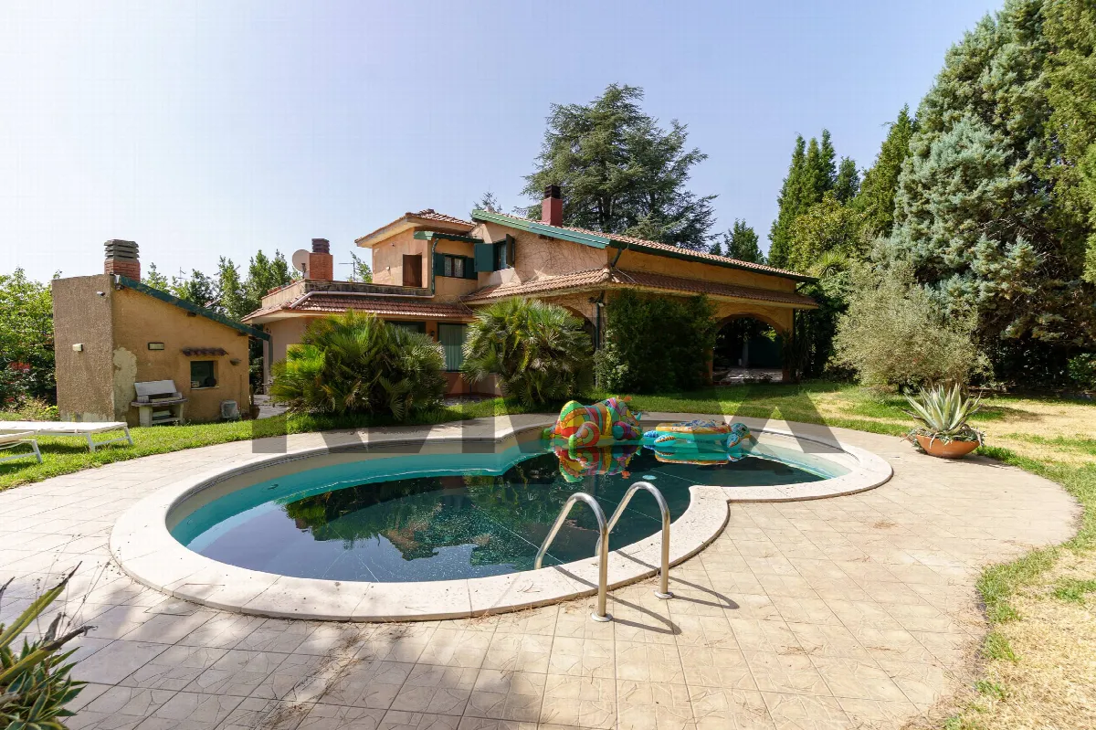 Villa in vendita a Trecastagni - foto 2