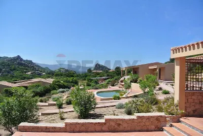 Casa Indipendente a Trinità d'Agultu e Vignola