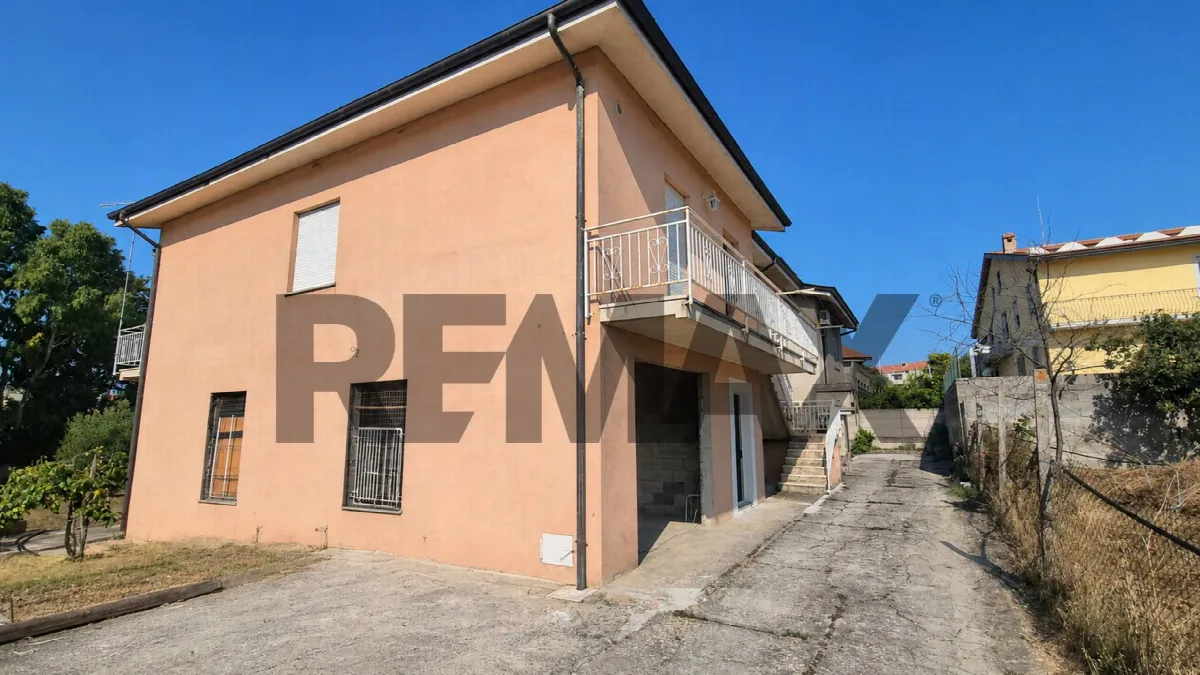 Casa Indipendente in vendita a Usellus - foto 2