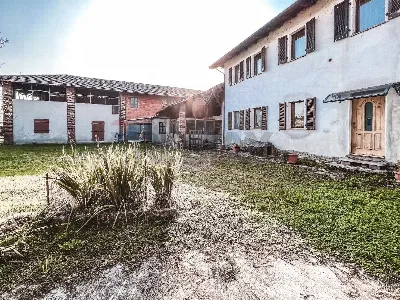 Rustico/Casale in vendita a Vercelli - foto 3