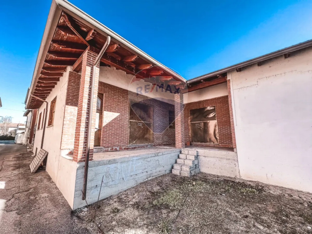 Casa Indipendente in vendita a Confienza - foto 2