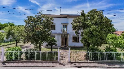 Villa in vendita a Mesola - foto 1
