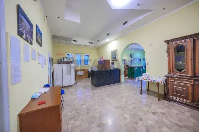 Palazzo/Stabile in vendita a Jolanda di Sa... - foto 7
