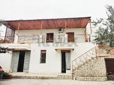 Villa in vendita a Monte Sant'Angelo - foto 2