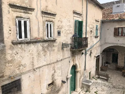Palazzo/Stabile in vendita a Vico del Garg... - foto 3