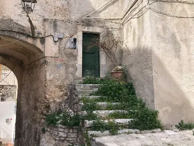 Palazzo/Stabile in vendita a Vico del Garg... - foto 9