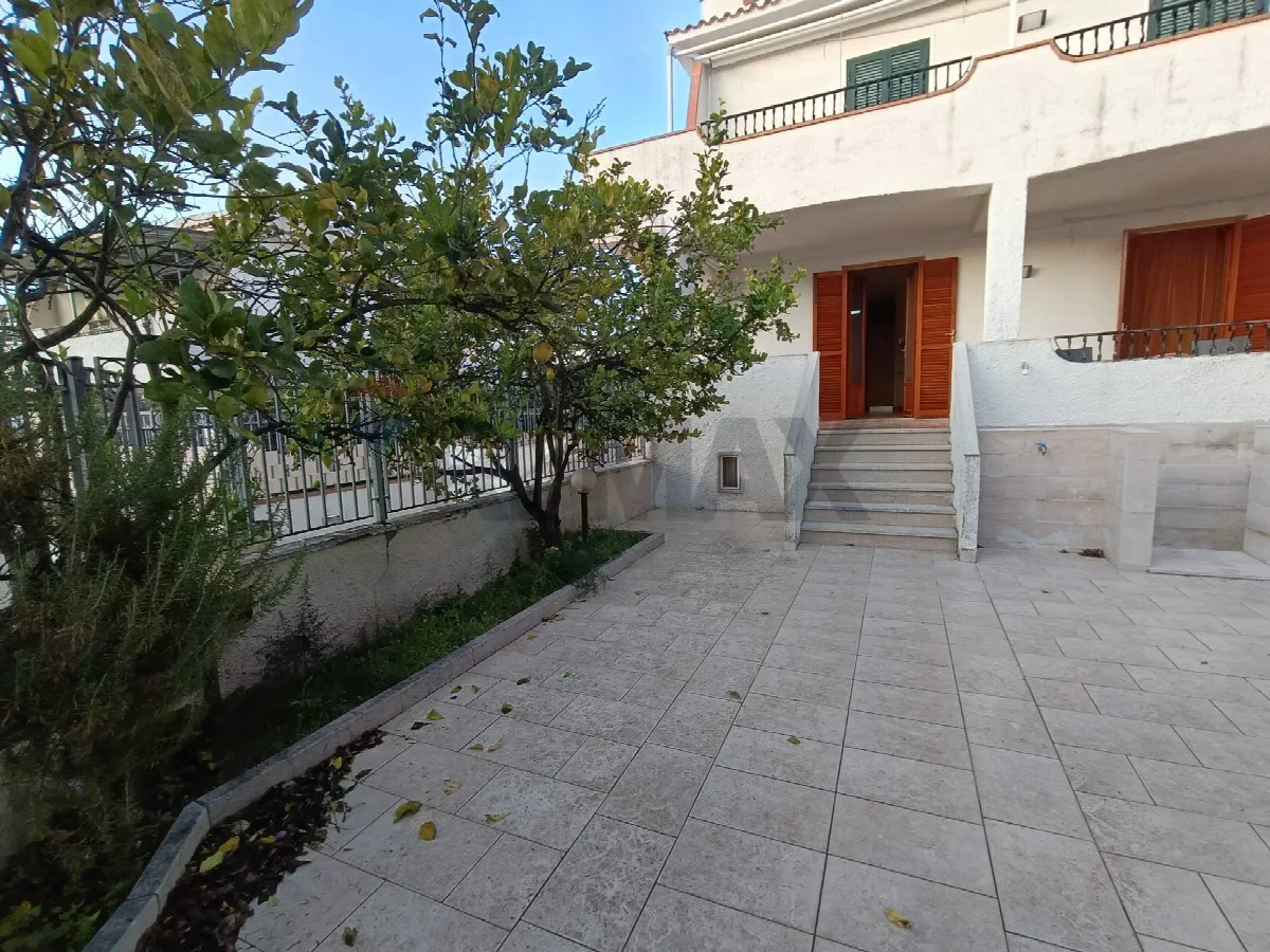 Villa in vendita a Rodi Garganico - foto 4