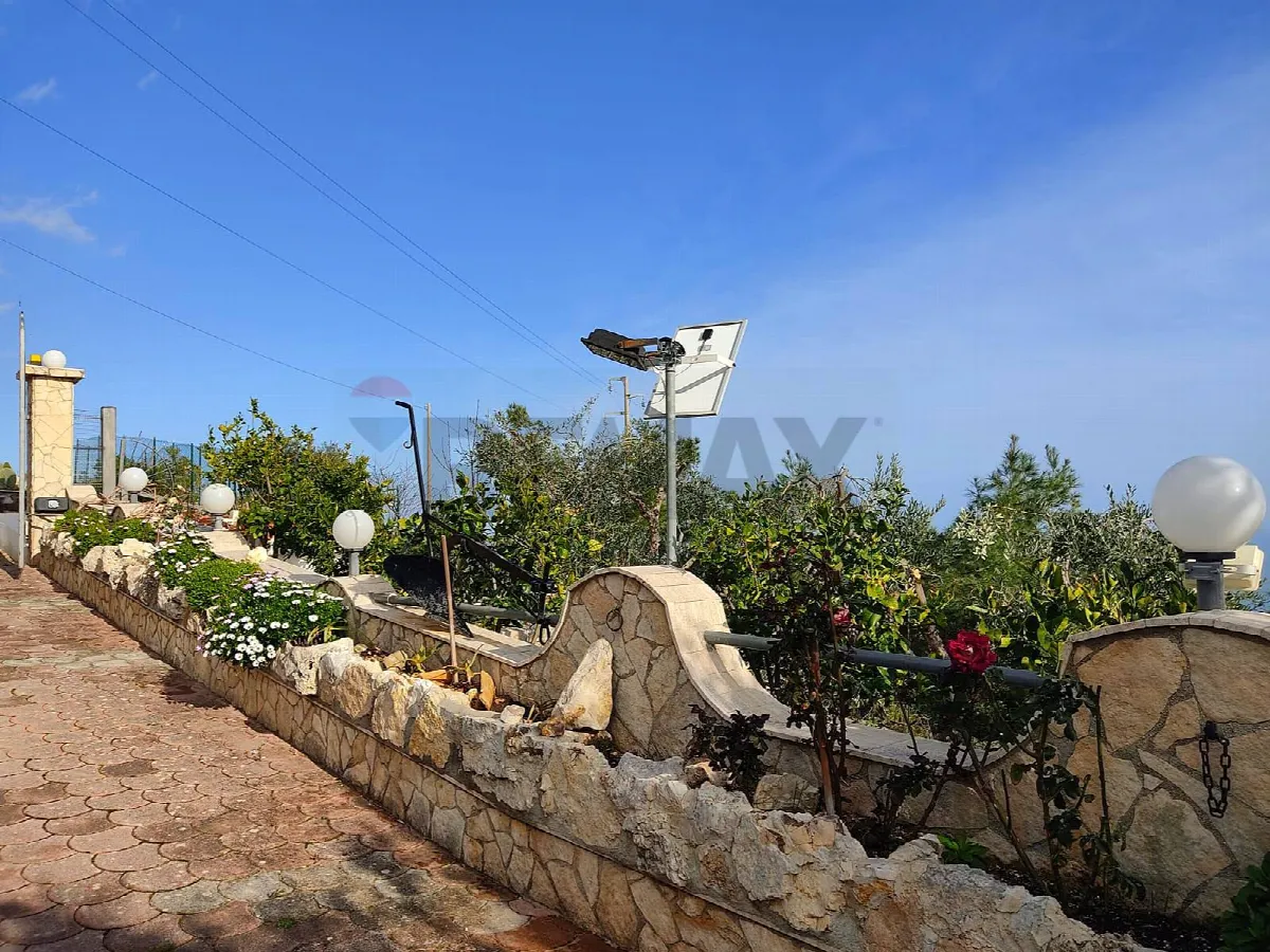 Villa in vendita a Mattinata - foto 3