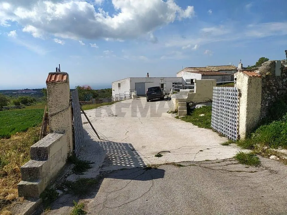 Rustico/Casale in vendita a Manfredonia - foto 2