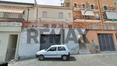 Casa Indipendente a Carpino