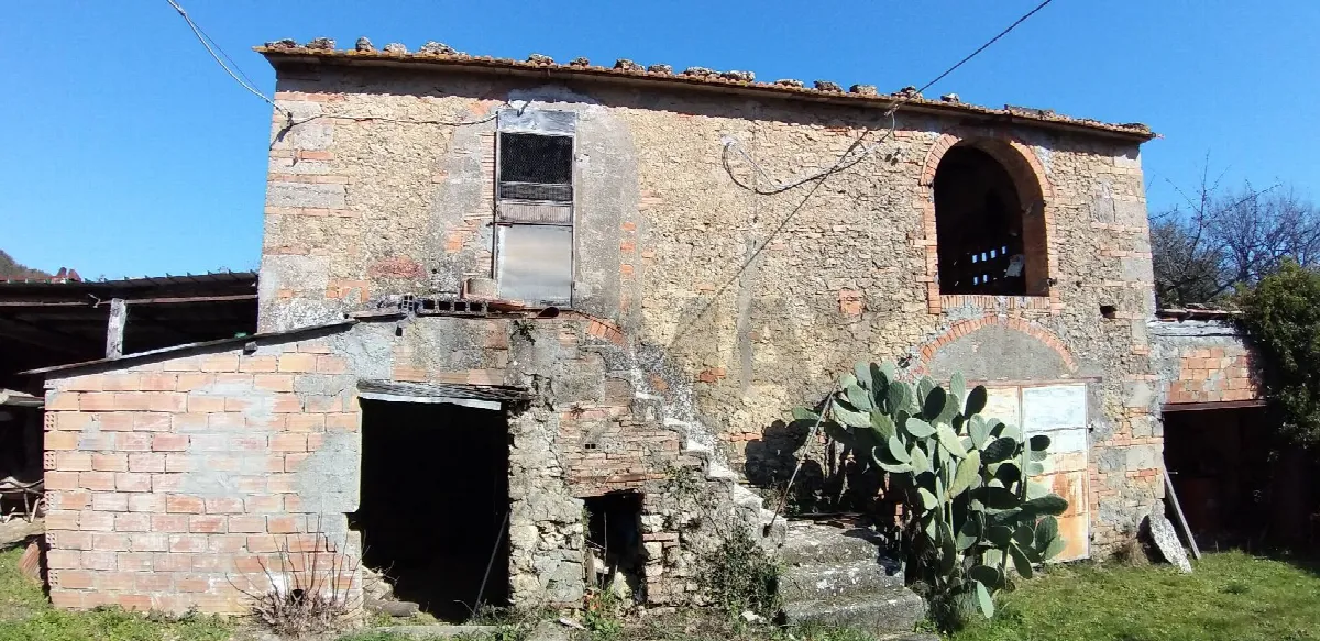 Rustico/Casale in vendita a Pomarance - foto 2