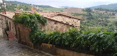 Casa Indipendente a Castelnuovo di Val di Cecina