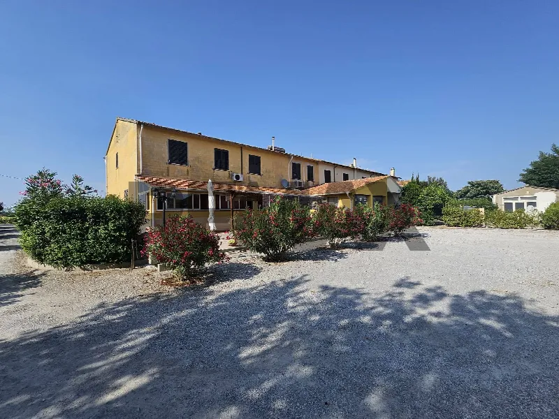 Casa Indipendente in vendita a Piombino - foto 1