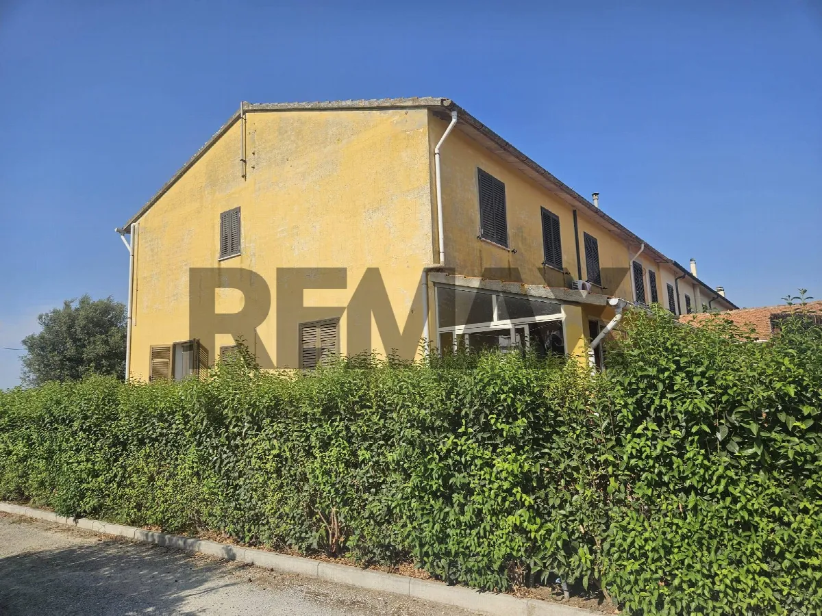 Casa Indipendente in vendita a Piombino - foto 2