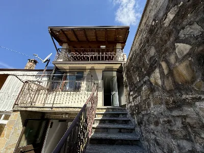 Casa Indipendente a Brallo di Pregola