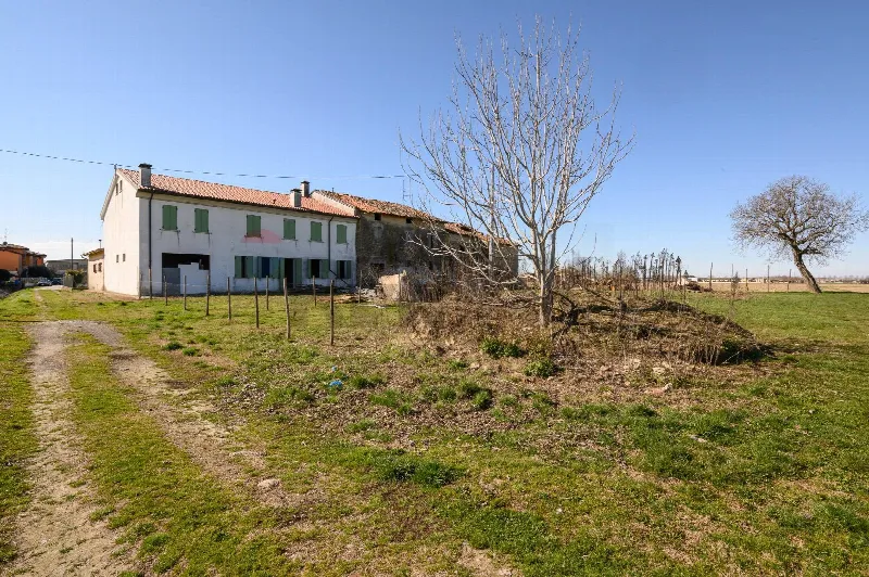 Casa Indipendente in vendita a Viadana - foto 1