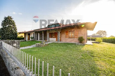 Villa in vendita a Luzzara - foto 1