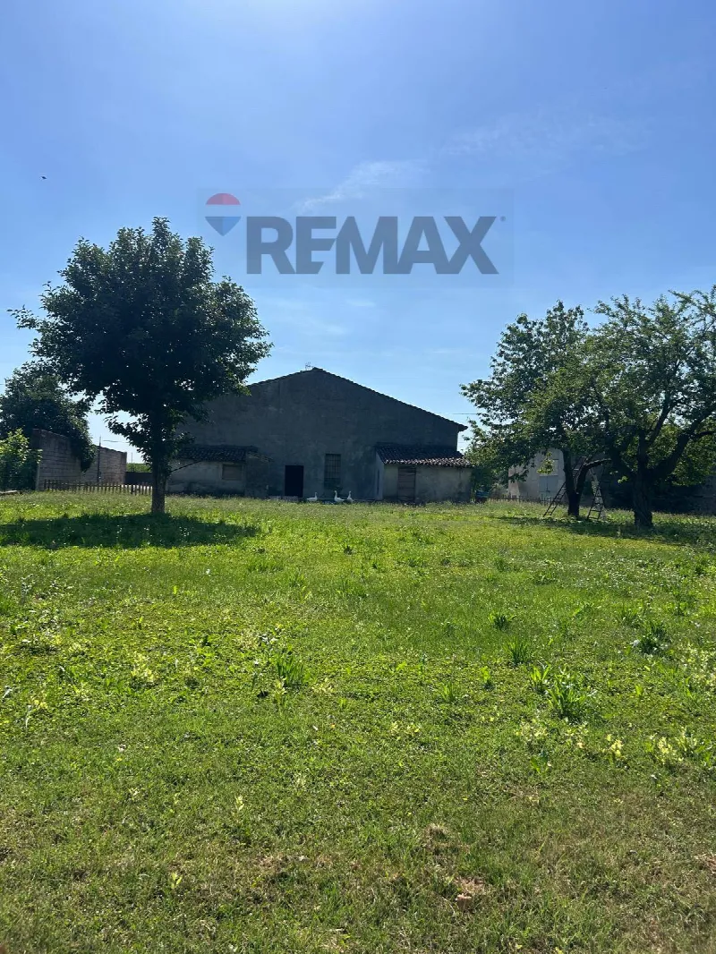 Rustico/Casale in vendita ad Asola - foto 1