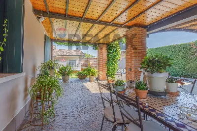 Villa in vendita a Volongo - foto 2