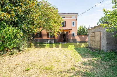 Villa in vendita a Commessaggio - foto 2