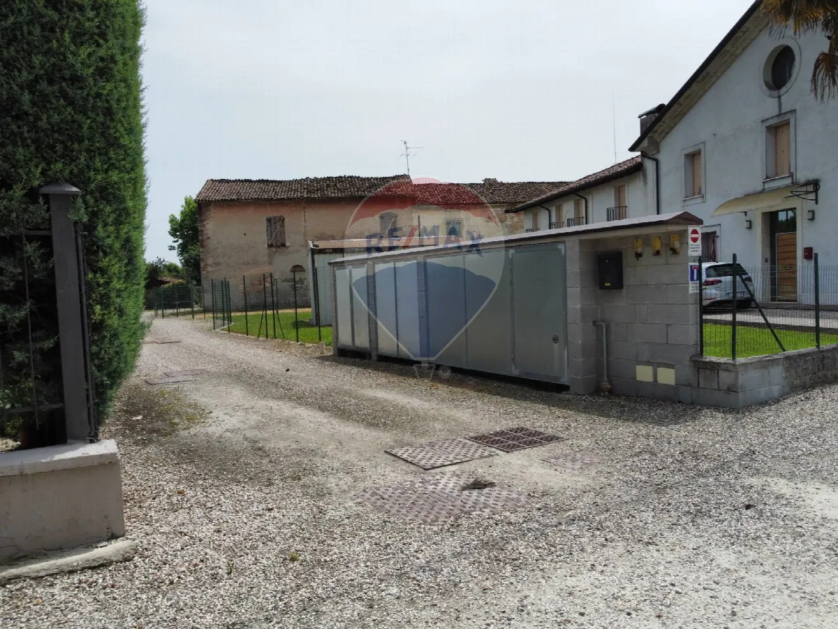 Rustico/Casale in vendita a Sabbioneta - foto 2