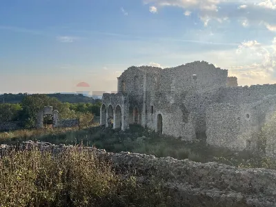 Rustico/Casale in vendita a Sortino - foto 1