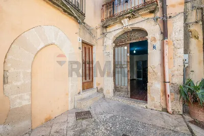 Casa Indipendente in vendita a Siracusa, U... - foto 1