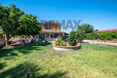 Villa in vendita a Siracusa, Arenella, Ogn... - foto 1