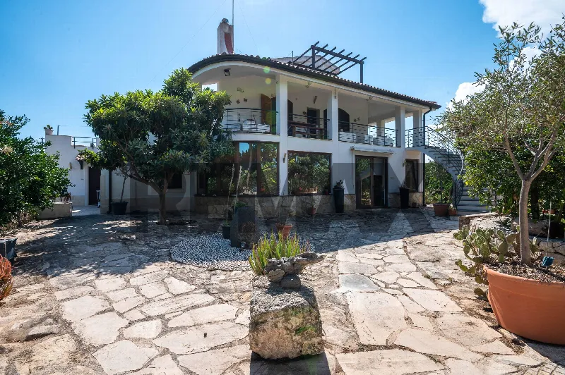 Villa in vendita a Siracusa, Isola, Plemmirio - foto 1