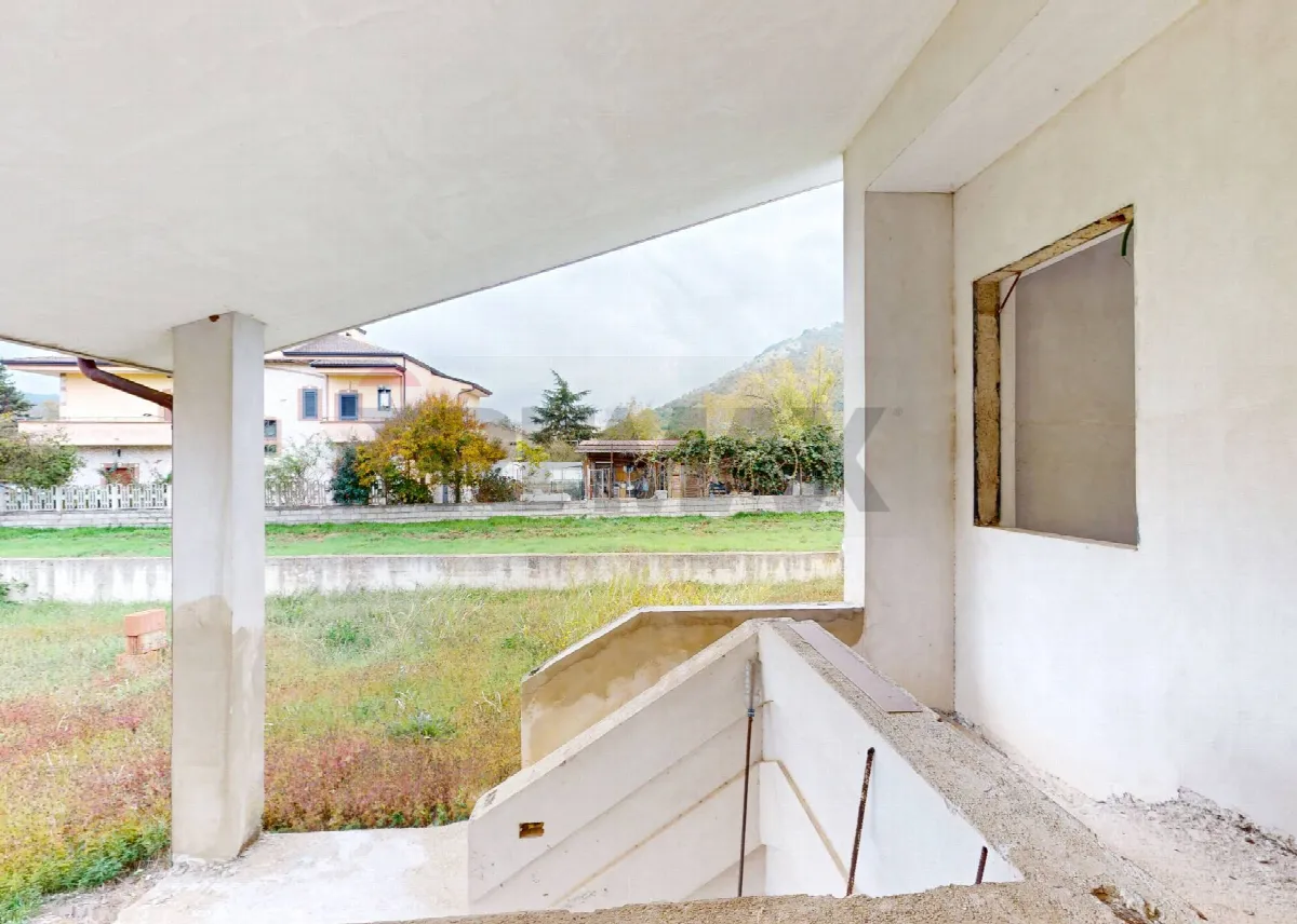 Villa in vendita a Castel Morrone - foto 4