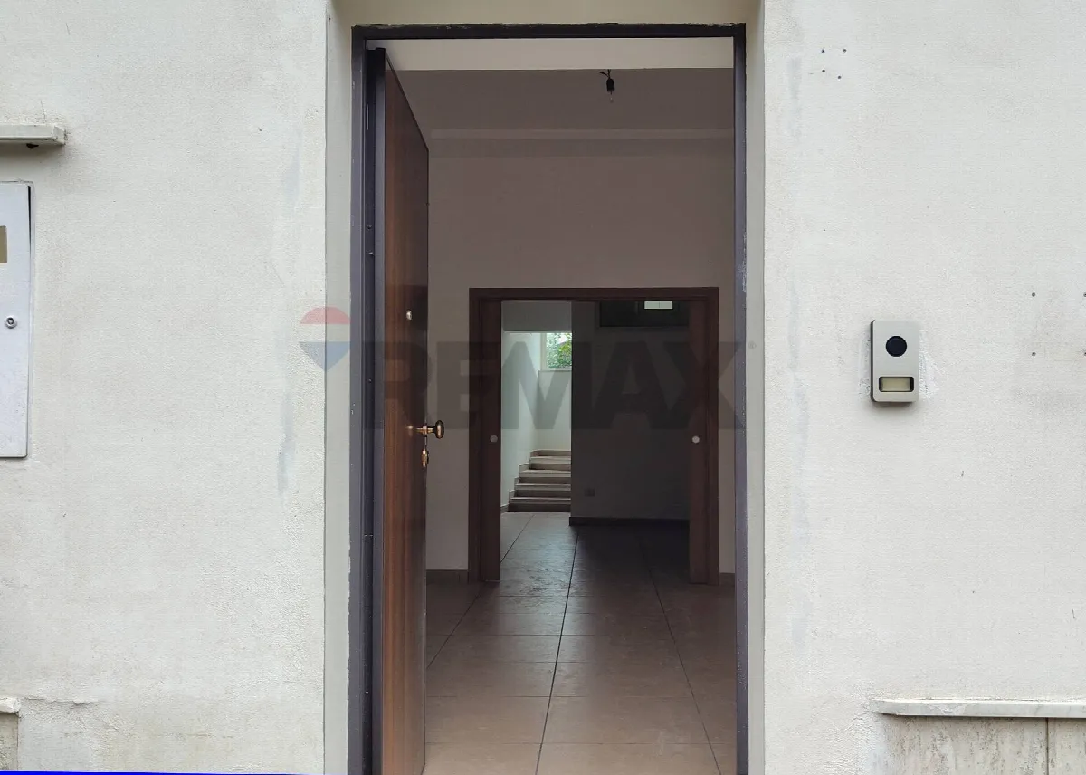Casa Indipendente in vendita a Piana di Monte Verna - foto 2