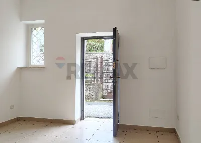 Casa Indipendente in vendita a Piana di Mo... - foto 4