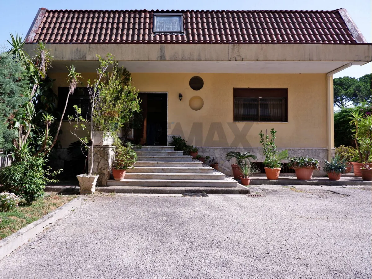 Villa in vendita a Caserta, Lincoln - Acquaviva - foto 2