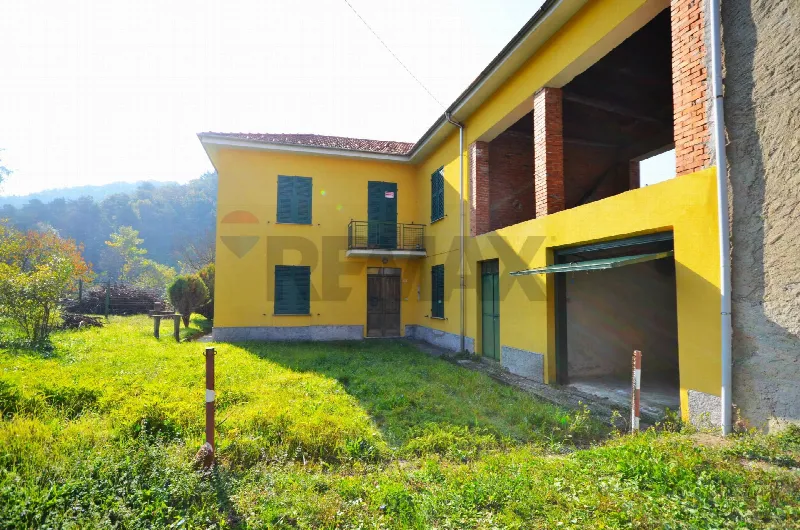 Casa Indipendente in vendita a Dego - foto 1