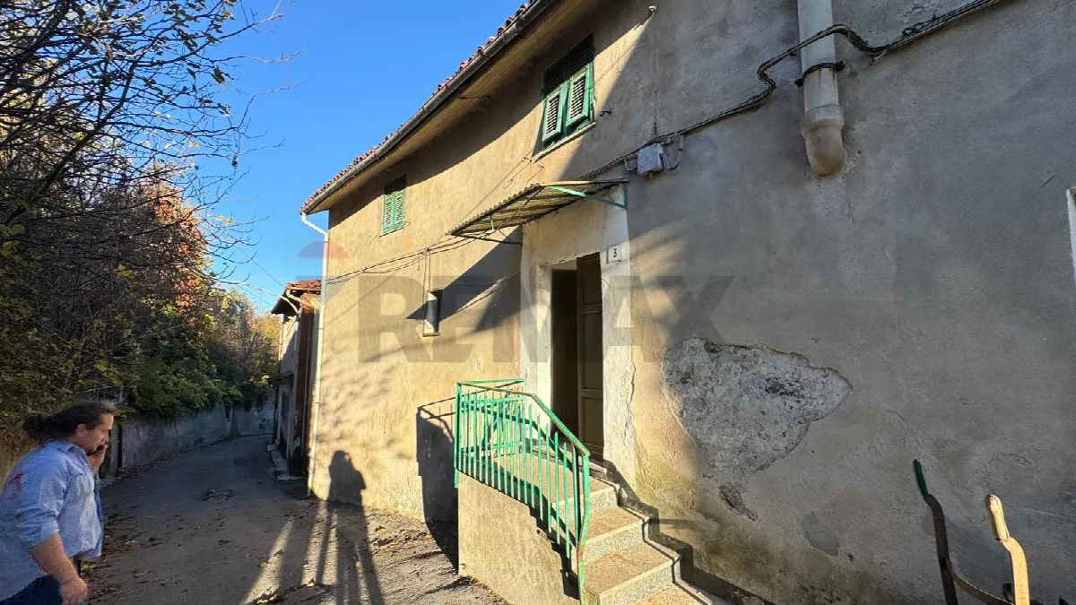 Rustico/Casale in vendita a Carcare - foto 2