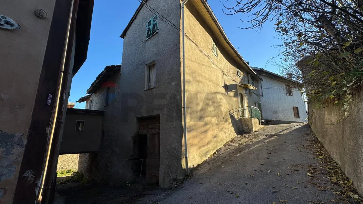 Rustico/Casale in vendita a Carcare - foto 3