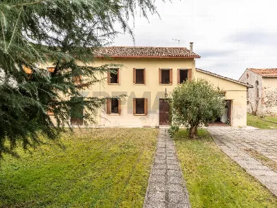 Rustico/Casale a Santa Lucia di Piave