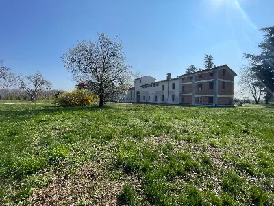 Rustico/Casale in vendita a Romano d'Ezzel... - foto 2