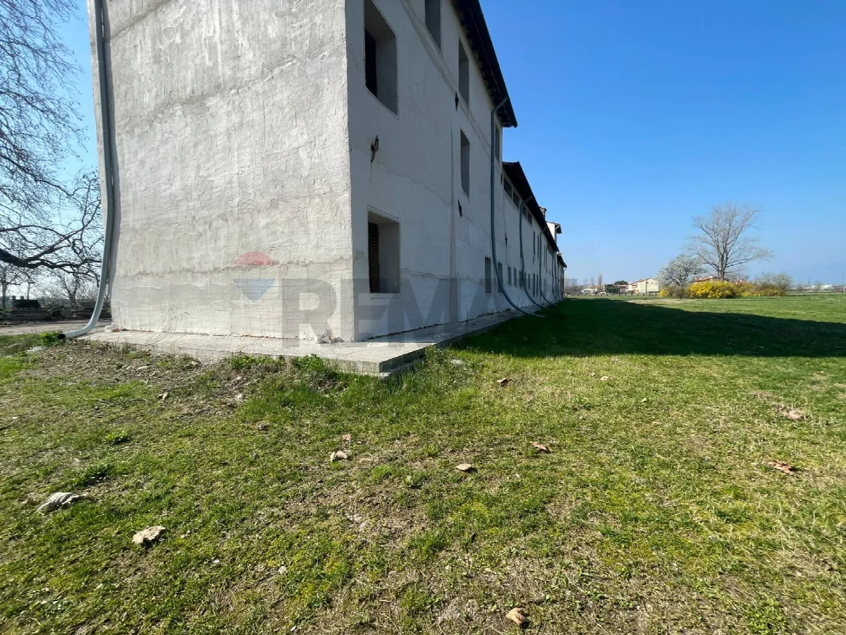 Rustico/Casale in vendita a Romano d'Ezzelino - foto 4