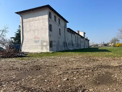 Rustico/Casale in vendita a Romano d'Ezzel... - foto 5