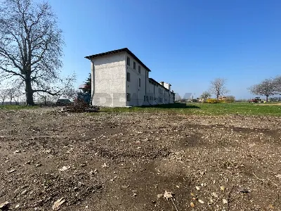 Rustico/Casale in vendita a Romano d'Ezzel... - foto 6