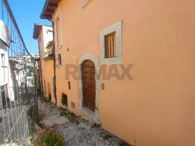 Casa Indipendente in vendita a Poggio Pice... - foto 1